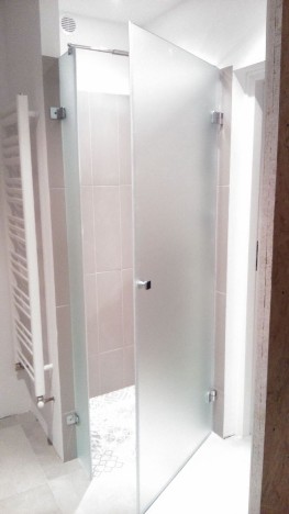 Egyedi biztonsági üveg zuhanykabin